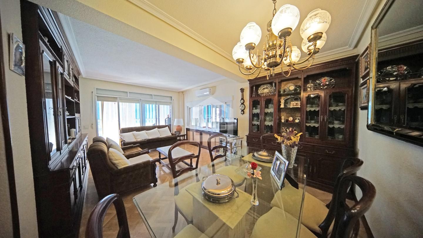 Sala de estar de Piso en venta en Alcorcón con Aire acondicionado, Calefacción y Parquet