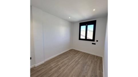 Foto 3 de Casa adosada en venta en Calle Àngel Guimerà, Sant Salvador de Guardiola, Barcelona