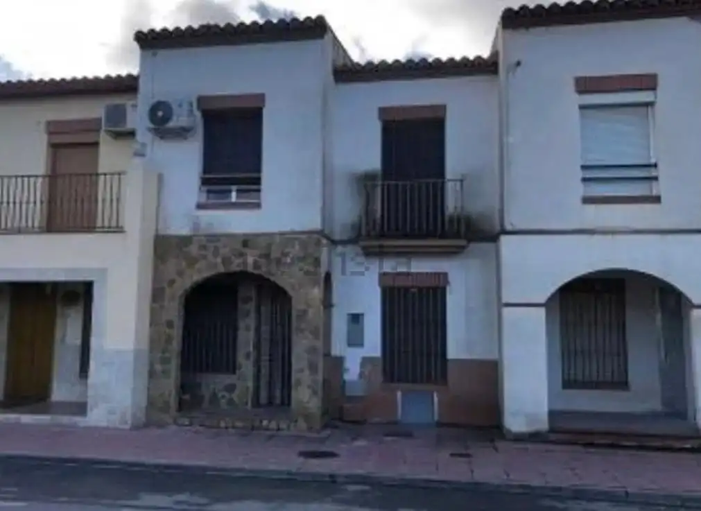 Vista exterior de Casa adosada en venda en Íllora