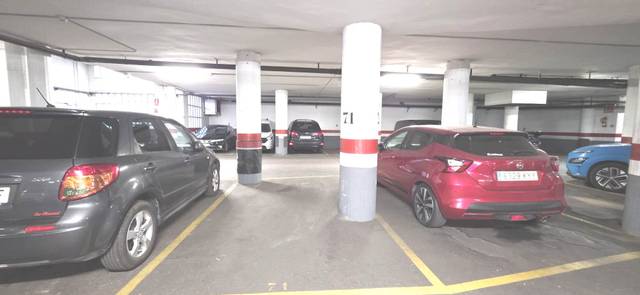 Garaje en Alquiler en Carrer del Municipi, 14 en El Clot