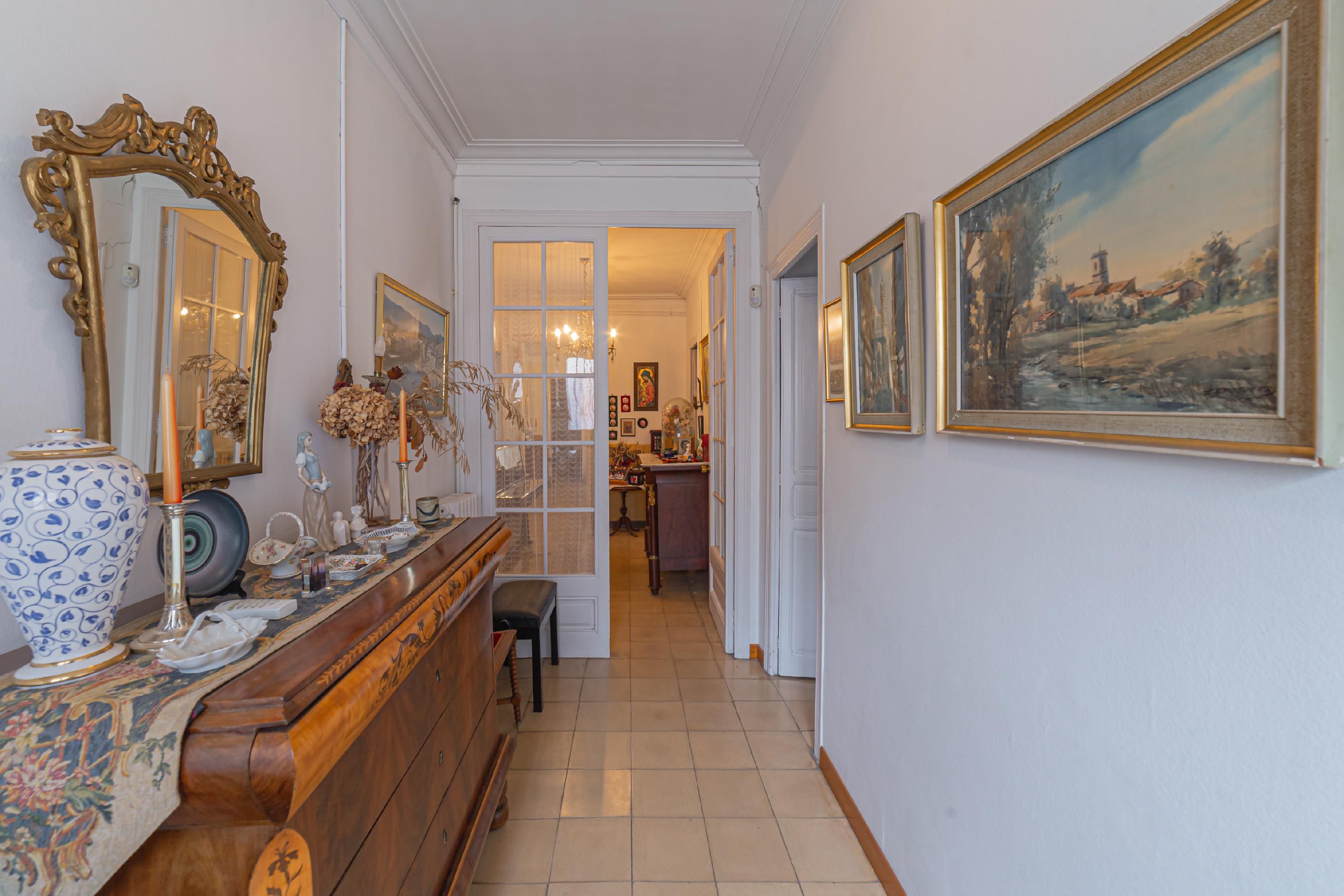 Single-family semi-detached for sale in  Barcelona Capital  with Air Conditioner, Heating and Storage room