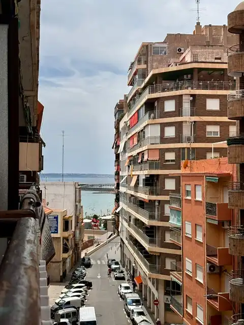 Piso con terraza en venta en Centro, imagen 2