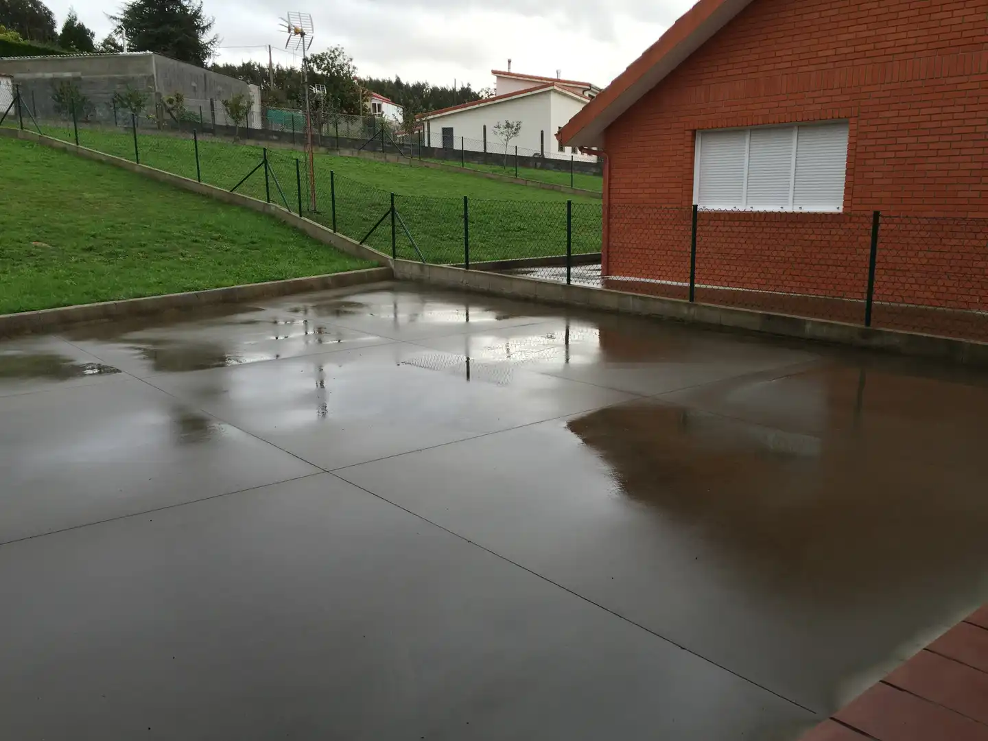 Terrace of Houses for sale in Santiago de Compostela   with Furnished