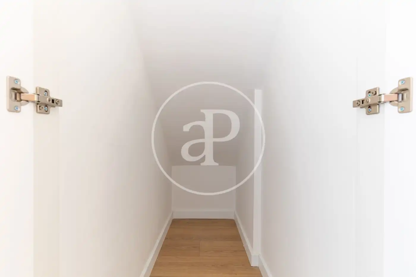 Flat for sale in Sant Cugat del Vallès  with Air Conditioner, Heating and Storage room
