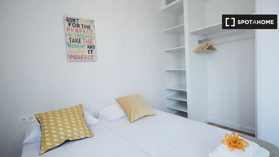 Wohnung zur Miete in El Baix Guinardó