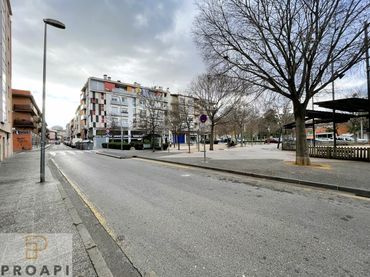 Gewerbefläche zur Miete in Eixample Sud – Migdia