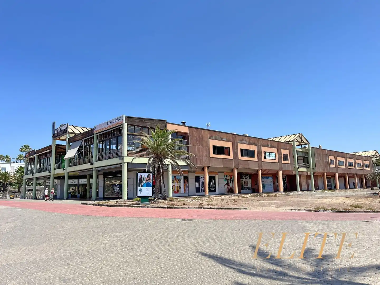 Vista exterior de Local en venta en San Bartolomé de Tirajana