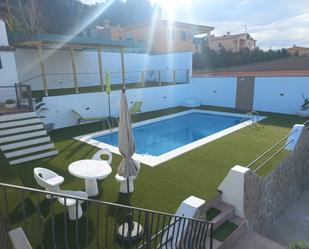 Piscina de Casa o xalet en venda en Castellón de la Plana / Castelló de la Plana amb Jardí privat, Terrassa i Piscina