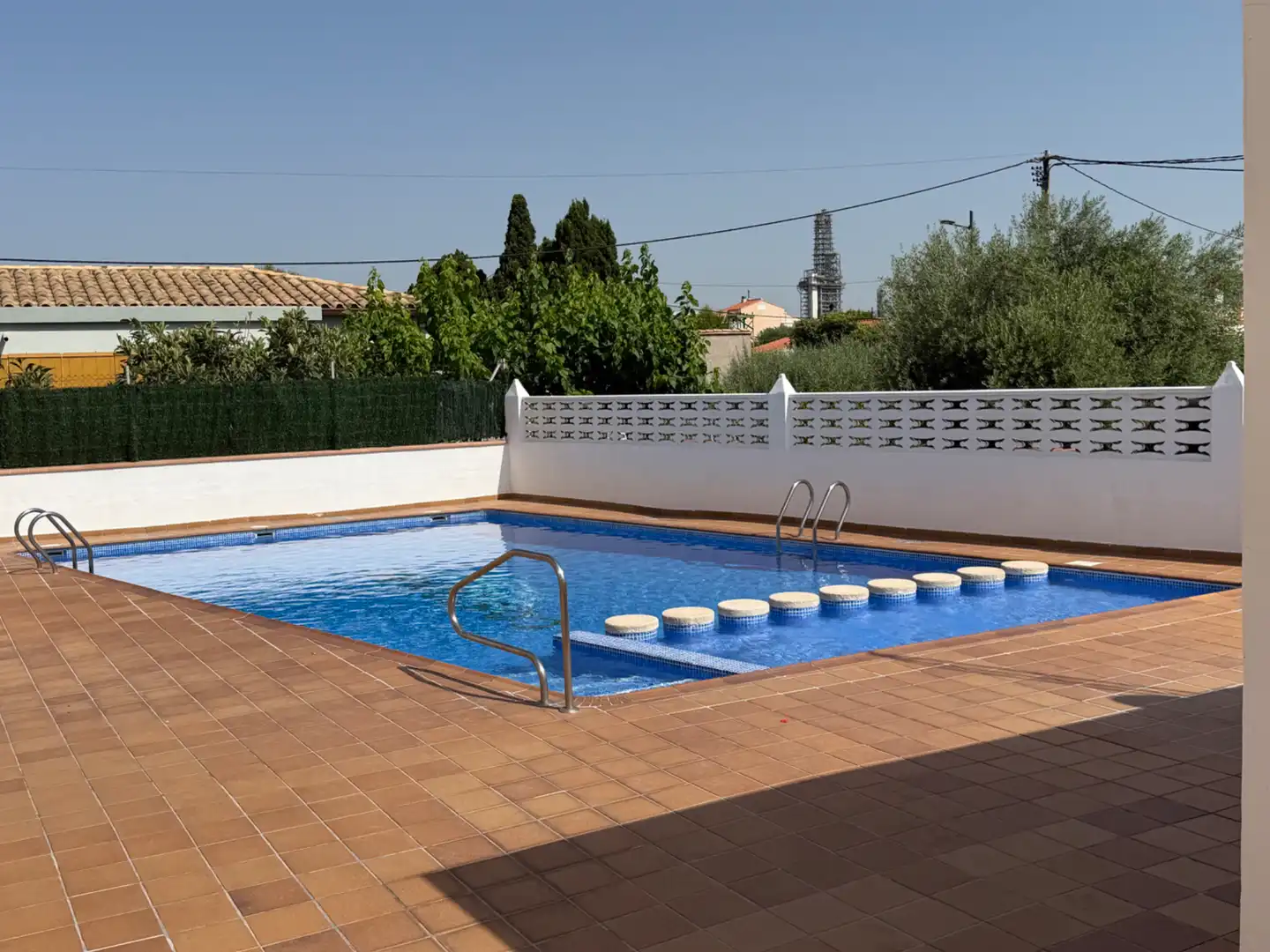 Swimming pool of Detached homes for sale in Almazora / Almassora  with Air Conditioner, Parquet flooring and Terrace