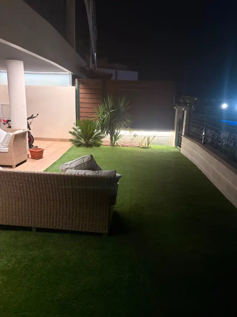 Terraza de Planta baja en venta en Almería con Aire acondicionado, Calefacción y Jardín privado