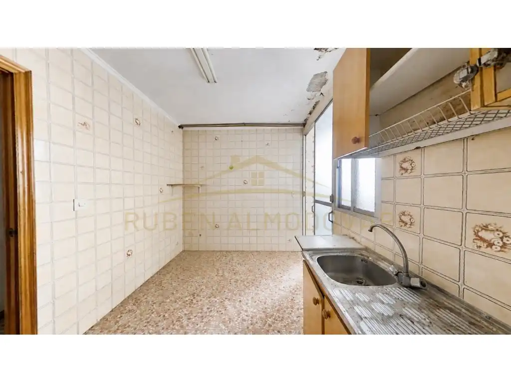 Wohnung mit Aufzug zum Verkauf in Calle Rey Don Felipe Ii 7, imagen 6