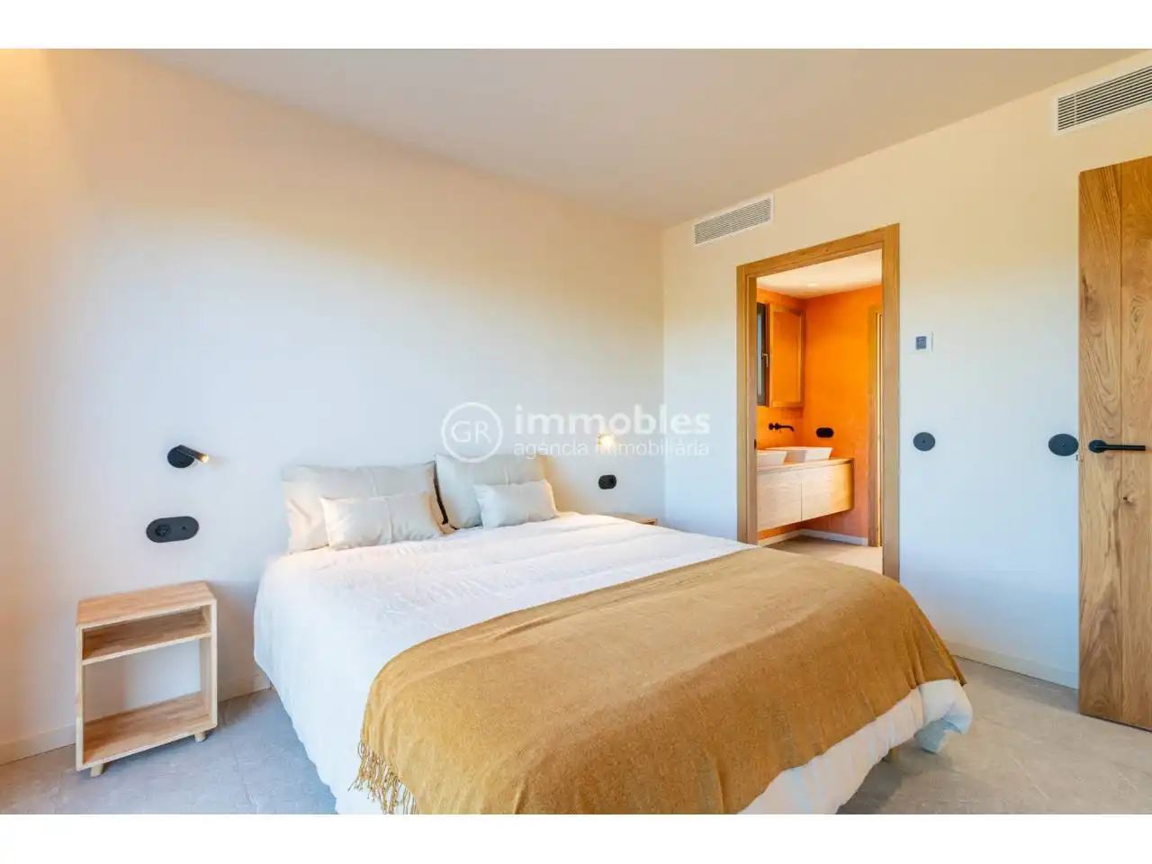 Houses for sale in Poligono 4, Santa María del Camí