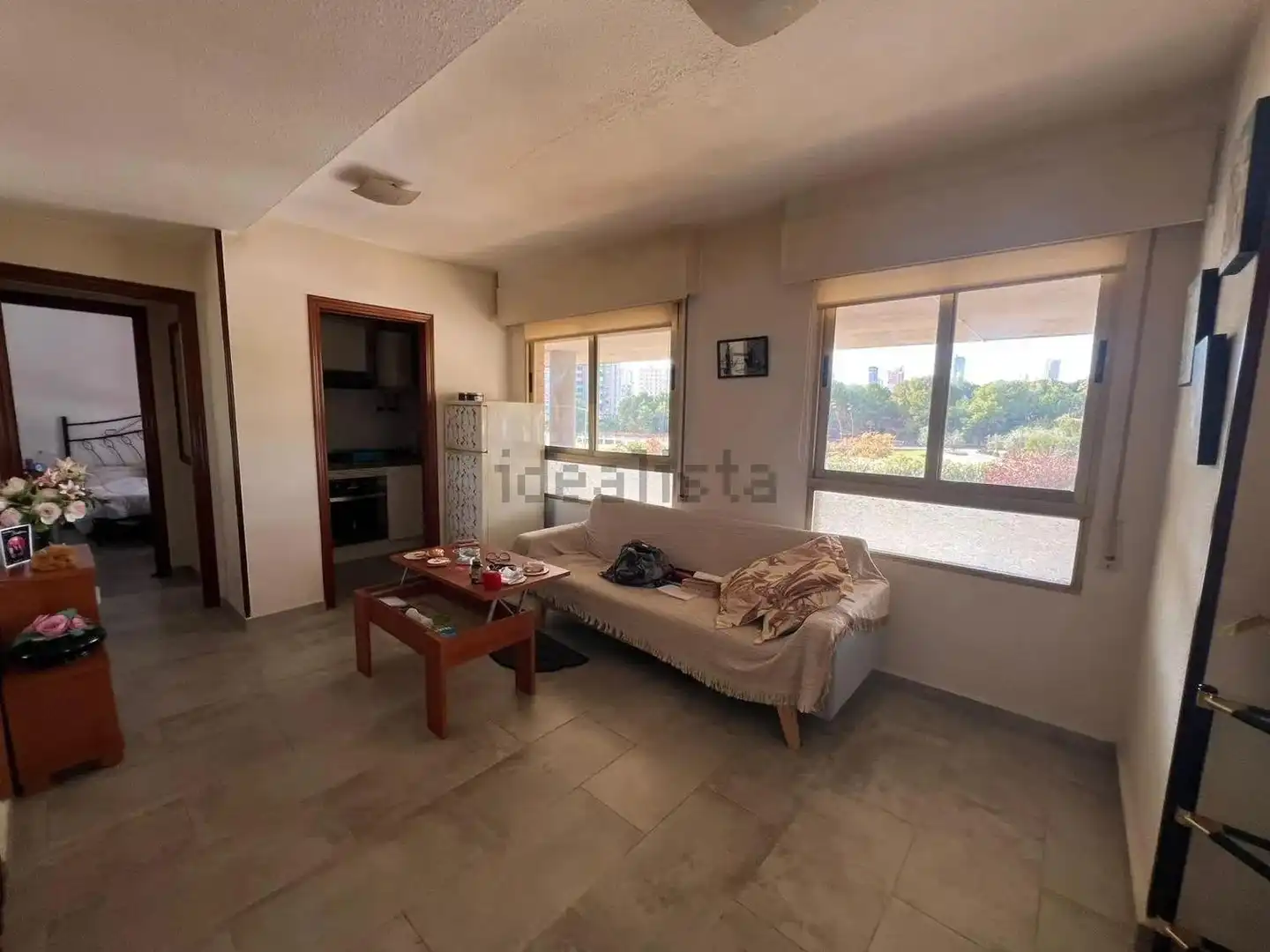 Vista exterior de Apartament en venda en Benidorm amb Moblat