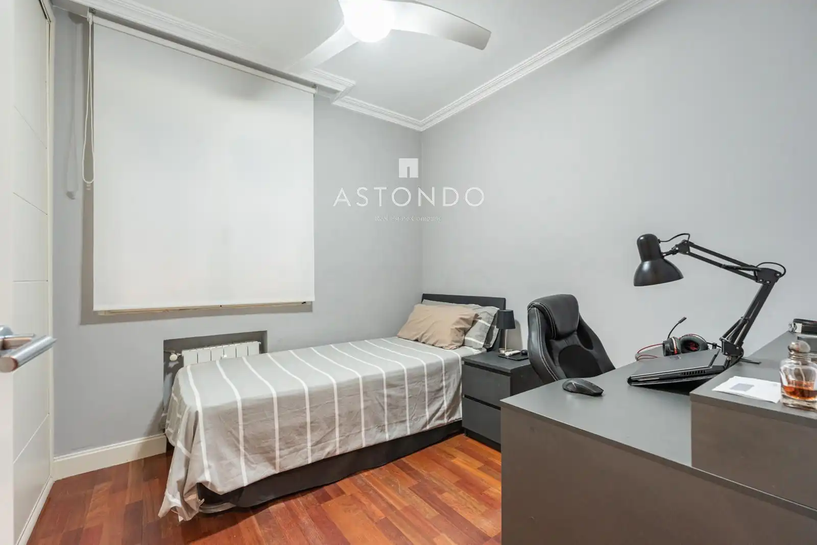 Bedroom of Flat for rent in Madrid  with Air Conditioner, Heating and Swimming Pool