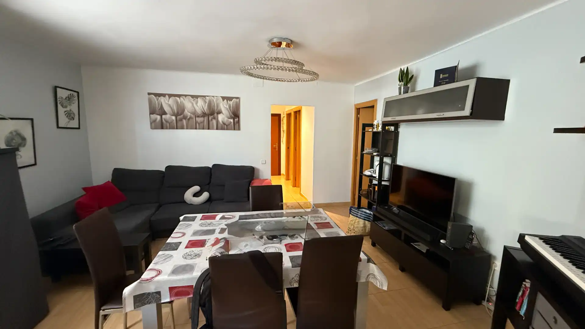 Sala d'estar de Edifici en venda en Esplugues de Llobregat