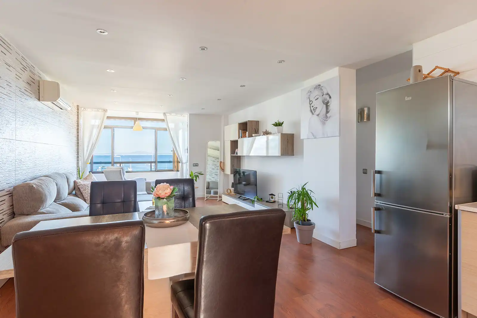 Sala d'estar de Apartament en venda en Calvià amb Aire condicionat, Moblat i Internet