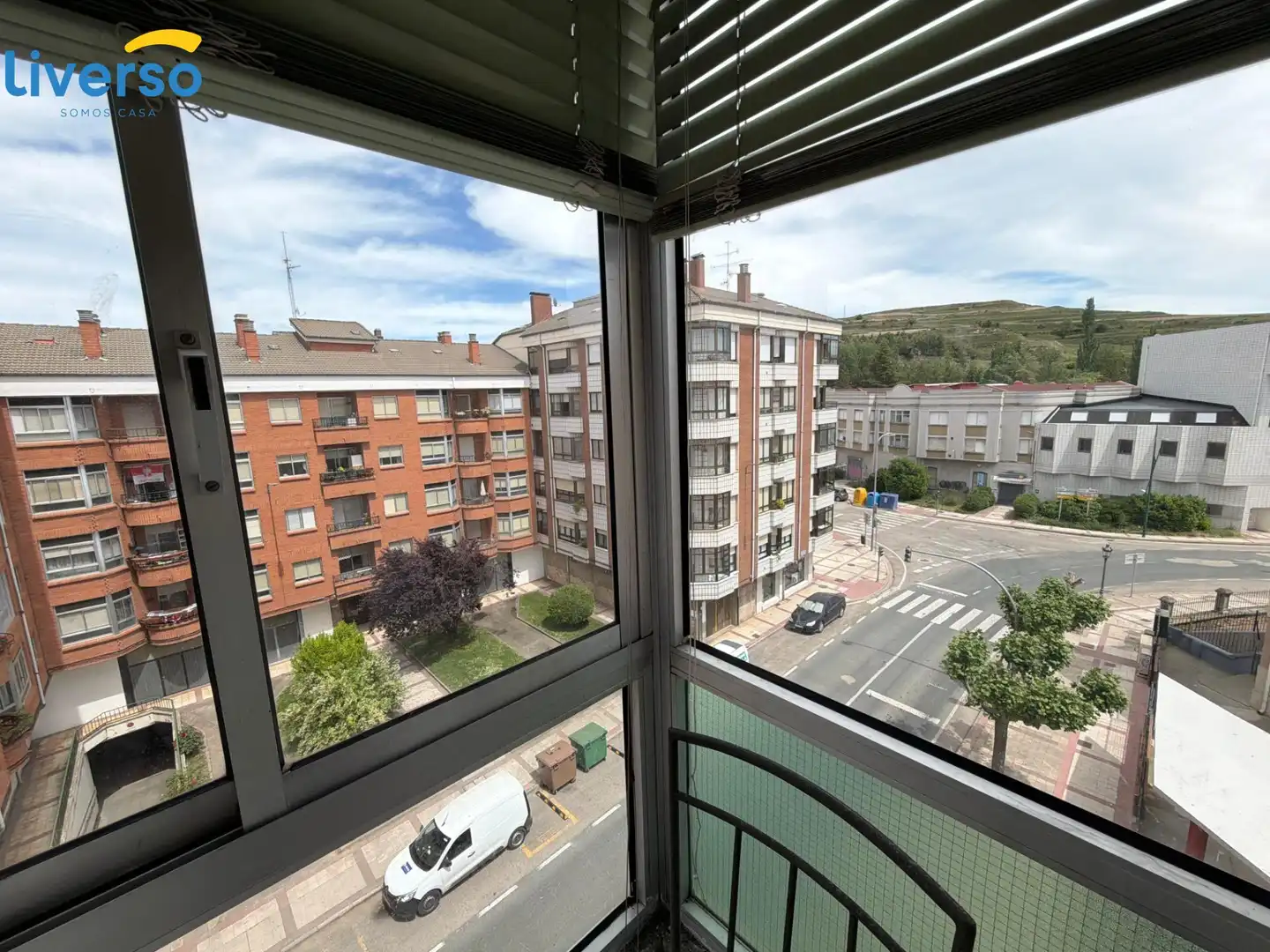 Vista exterior de Pis en venda en Briviesca amb Calefacció i Moblat