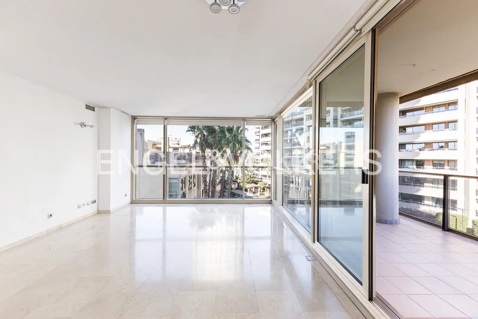 Flat with terrace for sale in Sant Martí, imagen 13