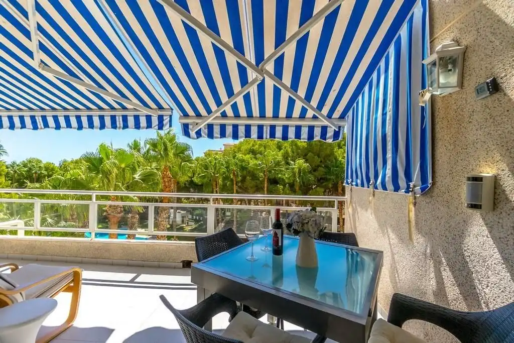 Apartament amb piscina en venda a Calle SAMANIEGO, imagen 3