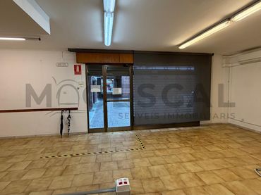 Local comercial en alquiler en FONT I BOET
