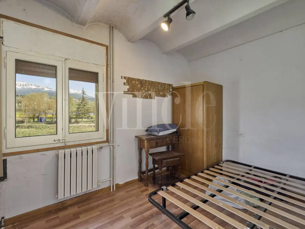 Schlafzimmer von Gebäude zum Verkauf in Lles de Cerdanya