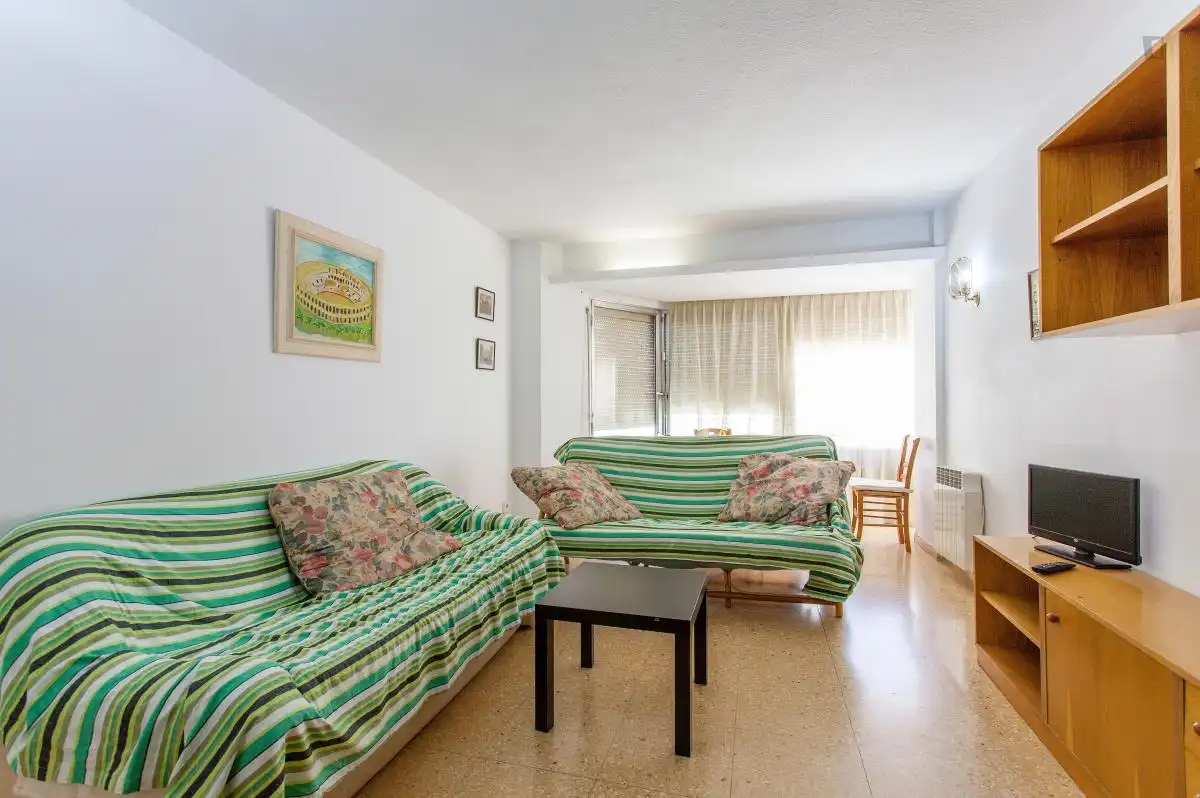 Habitación en Trinitat