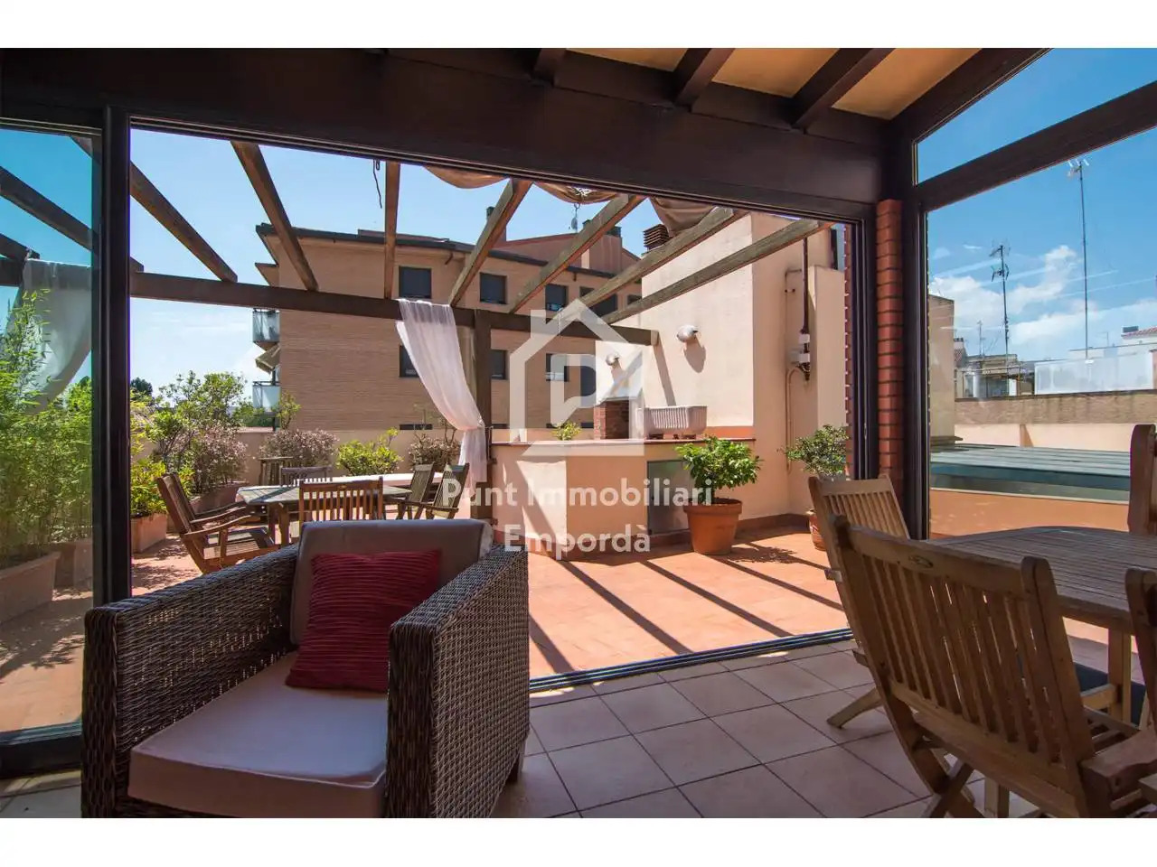 Casa en venta en Calle Compositor Joaquim Serra, imagen 2