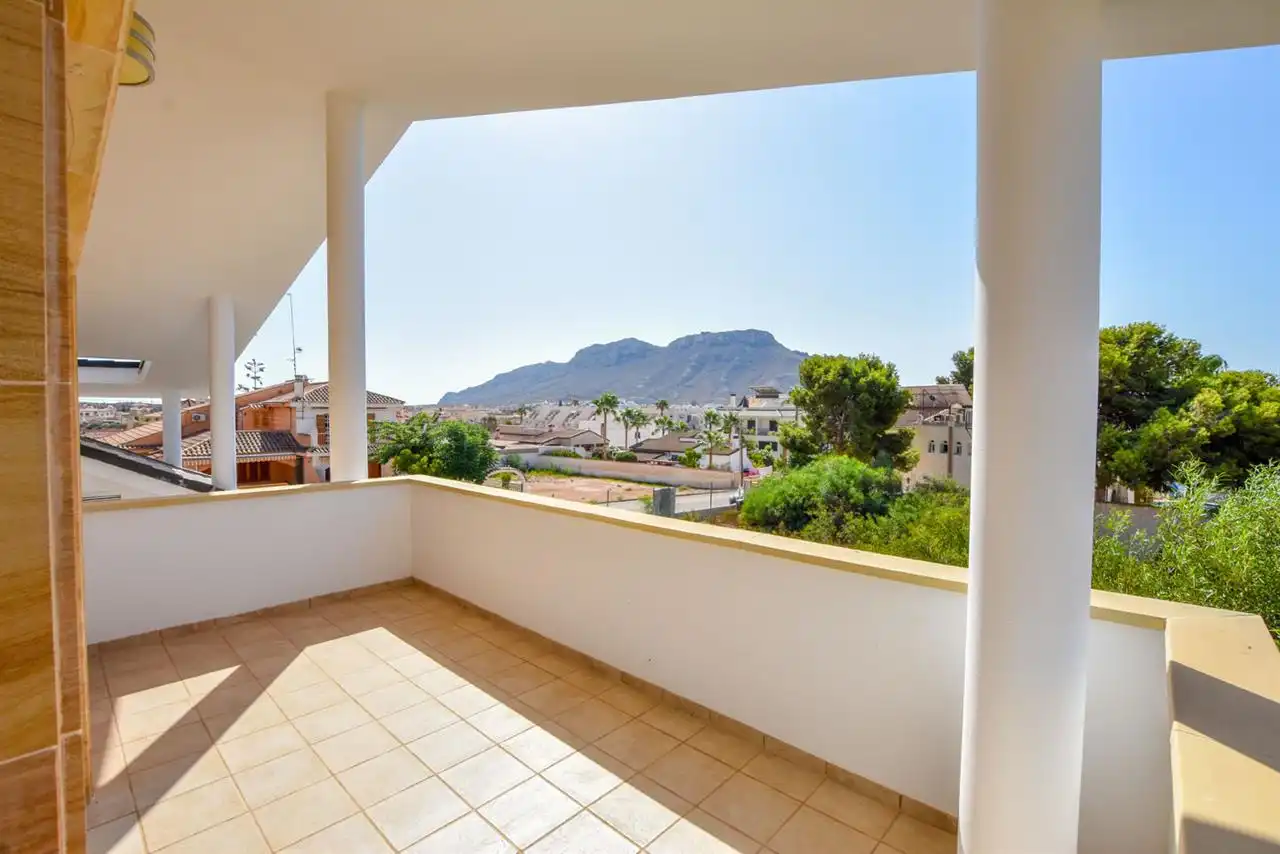 Terraza de Casa o chalet en venta en Águilas con Aire acondicionado, Jardín privado y Trastero