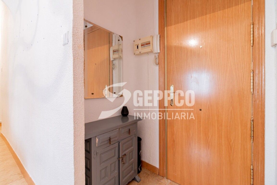 Flat for sale in  Madrid Capital