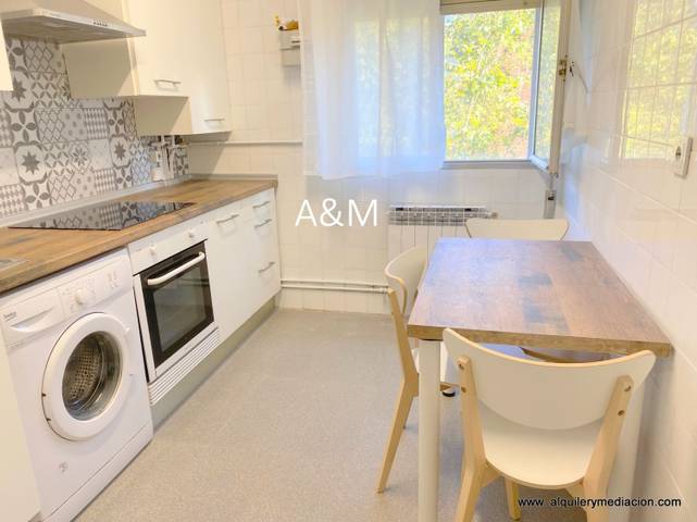 Piso en Alquiler en Zaramaga