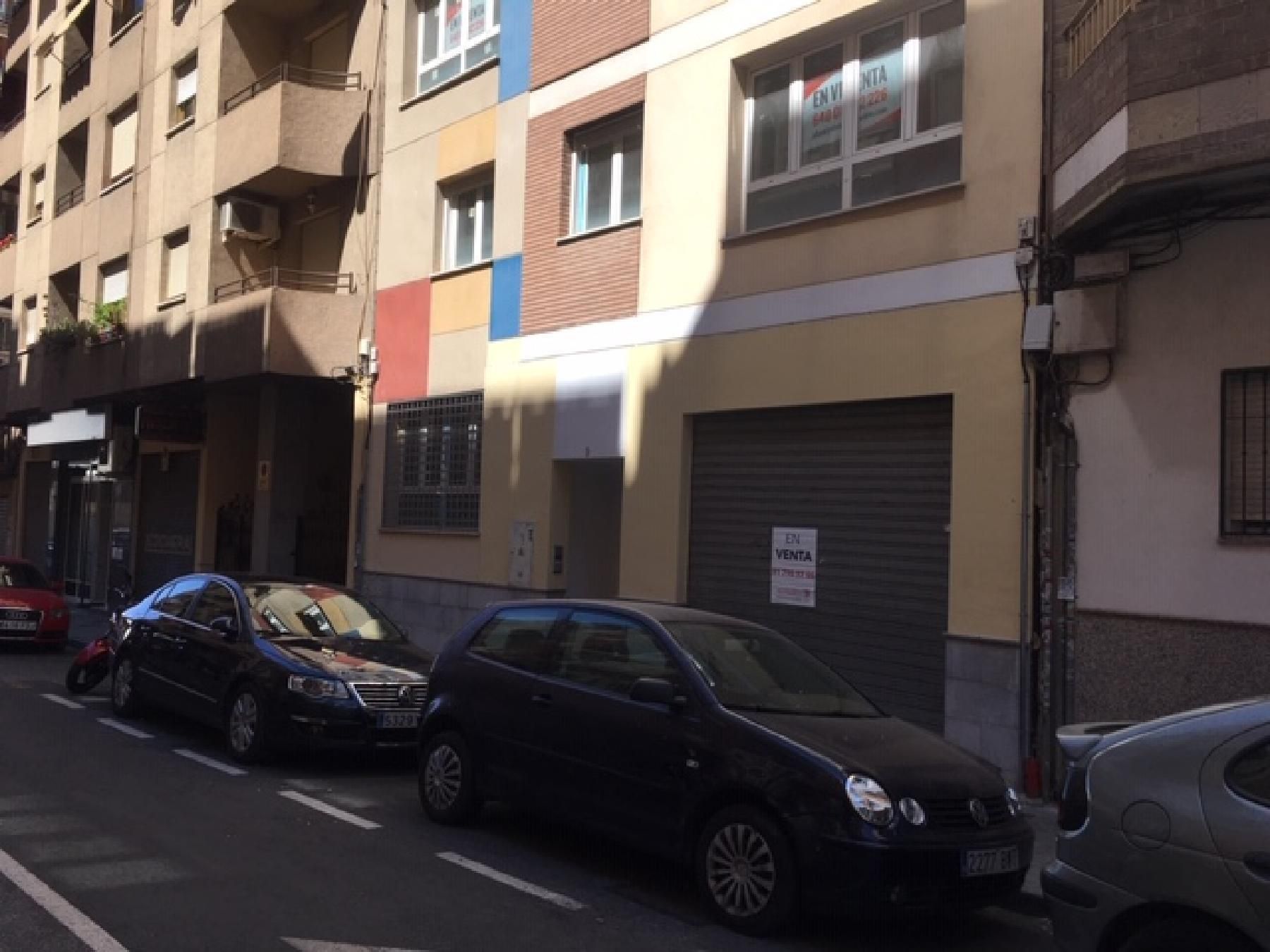 Local en venta en Camino de Ronda