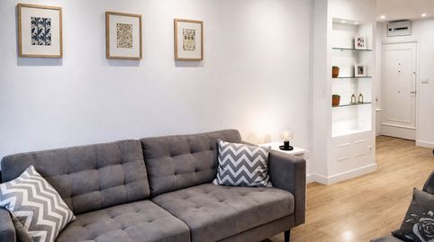 Photo 2 of Flat for rent in Calle Cervantes, Centro - Ayuntamiento, Santander