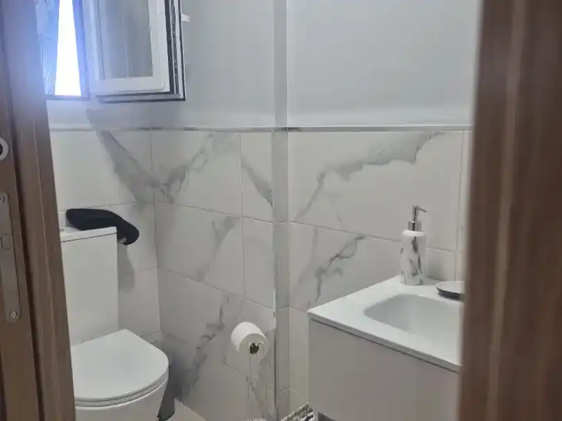 Bany de Pis en venda en Paracuellos de Jarama amb Piscina