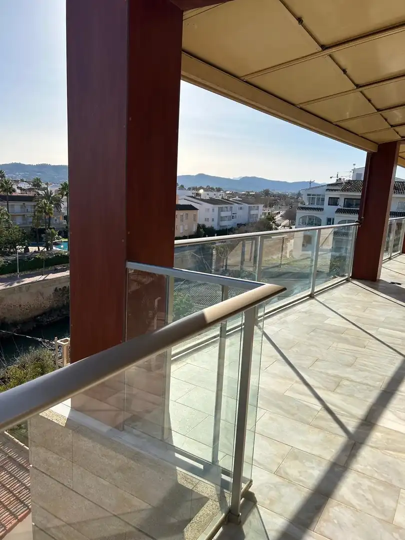 Terrasse von Dachboden zur Miete in Jávea / Xàbia mit Klimaanlage, Heizung und Terrasse