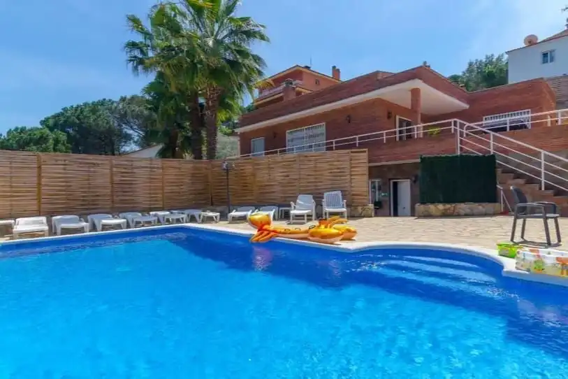 Casa amb piscina en venda a Condado del Jaruco - Puigventós, imagen 2