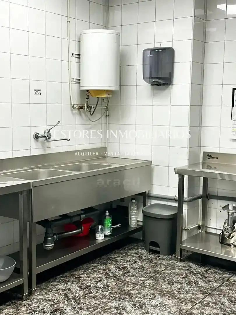 Cocina de Local en traspaso en Alcoy / Alcoi con Aire acondicionado y Amueblado