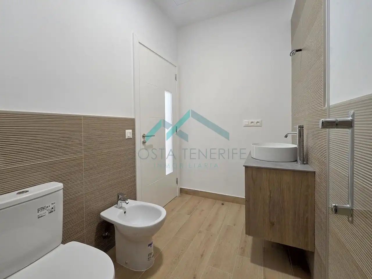 Bathroom of Ground floor for sale in Guía de Isora  with Terrace