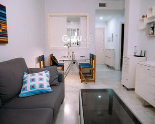 Living room of Flat for sale in  Sevilla Capital  with Air Conditioner and Storage room