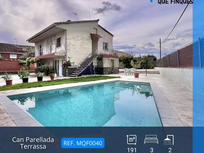 Swimming pool of House or chalet for sale in Terrassa  with Air Conditioner, Private garden and Terrace