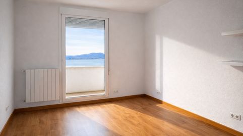 Foto 5 de Piso de alquiler en Calle Antonio López, Castilla - Hermida, Santander