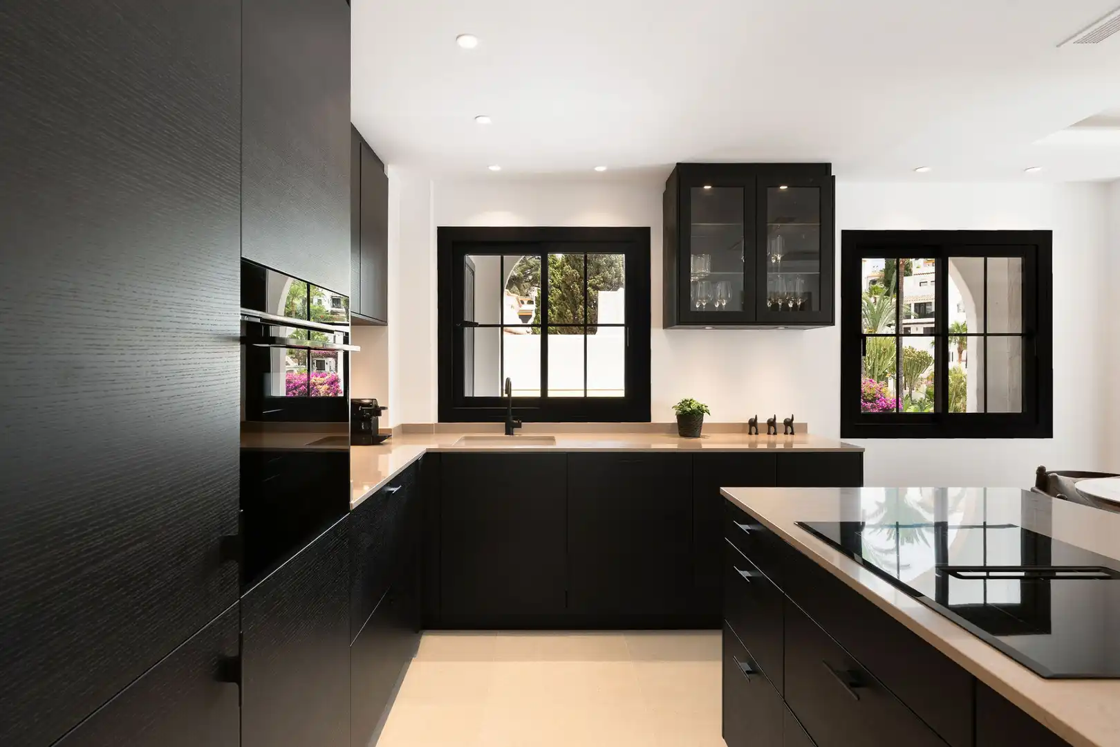 Cocina de Apartamento en venta en Marbella con Aire acondicionado, Terraza y Piscina