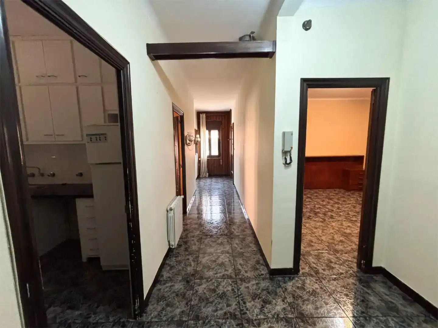 Houses for sale in Bescanó  with Balcony