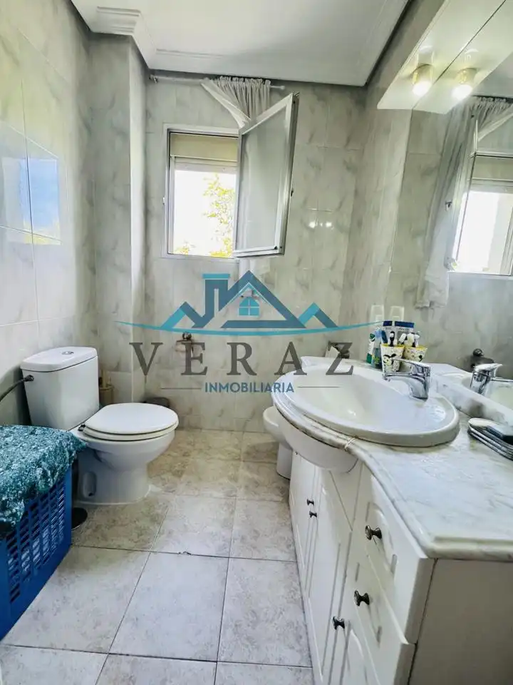 Baño de Piso en venta en Talavera de la Reina con Calefacción y Terraza