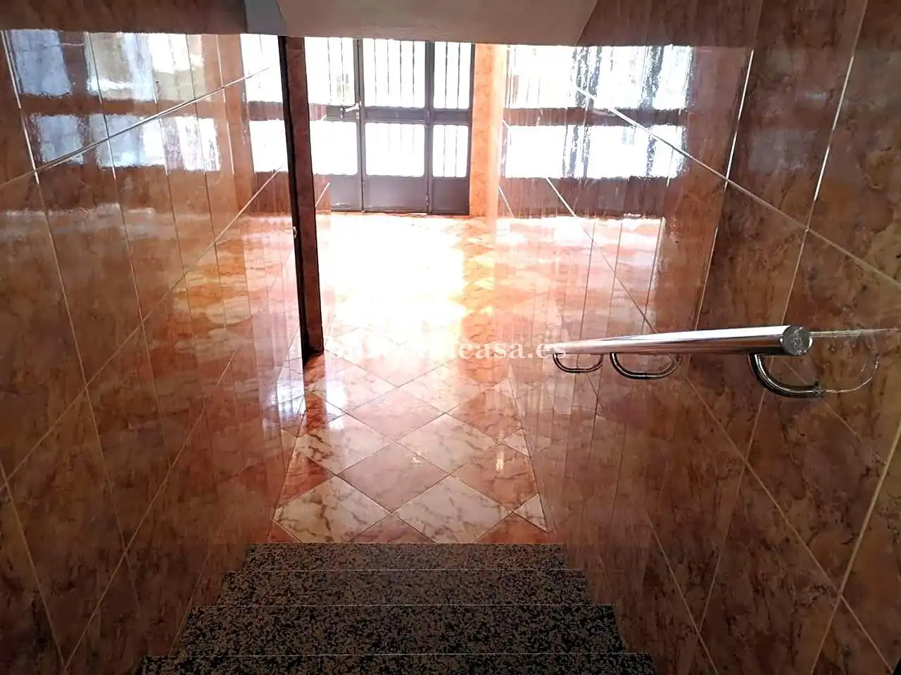 Planta baja en venta en Jaén con Terraza y Balcón