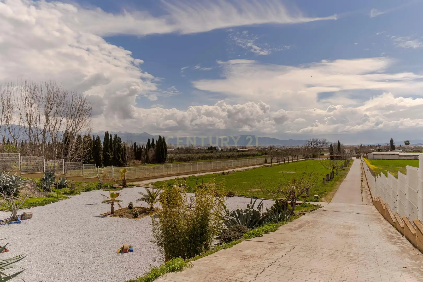 Casa o xalet en venda en Granada amb Aire condicionat, Jardí privat i Traster