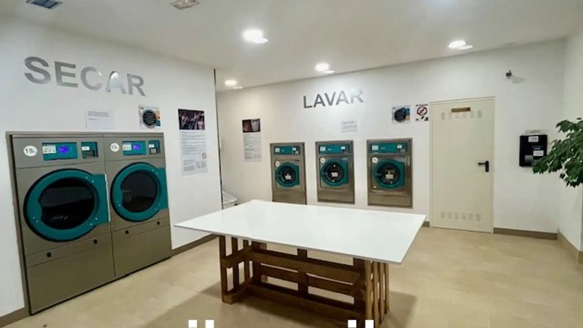 Premises for transfer in Pontevedra Capital   with Furnished, Internet and Alarm