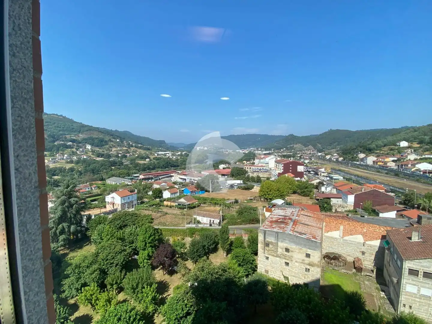 Vista exterior de Pis en venda en Ourense Capital  amb Aire condicionat, Calefacció i Terrassa