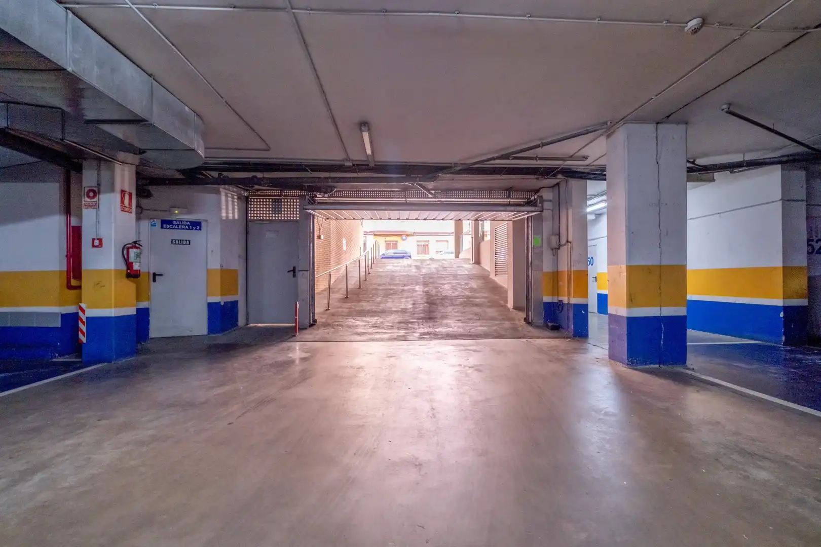 Aparcament de Pis en venda en Zaragoza amb Aire condicionat, Calefacció i Terrassa