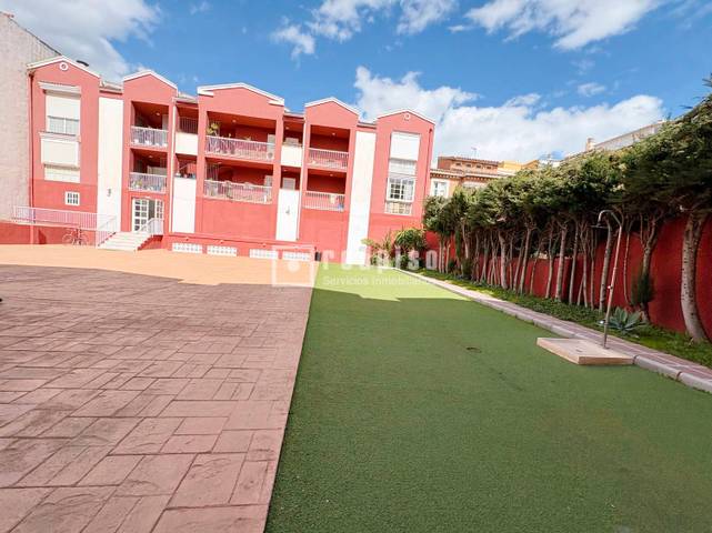 Piso en Venta en de Juan Sebastián Elcano en Pedregalejo - Morlaco