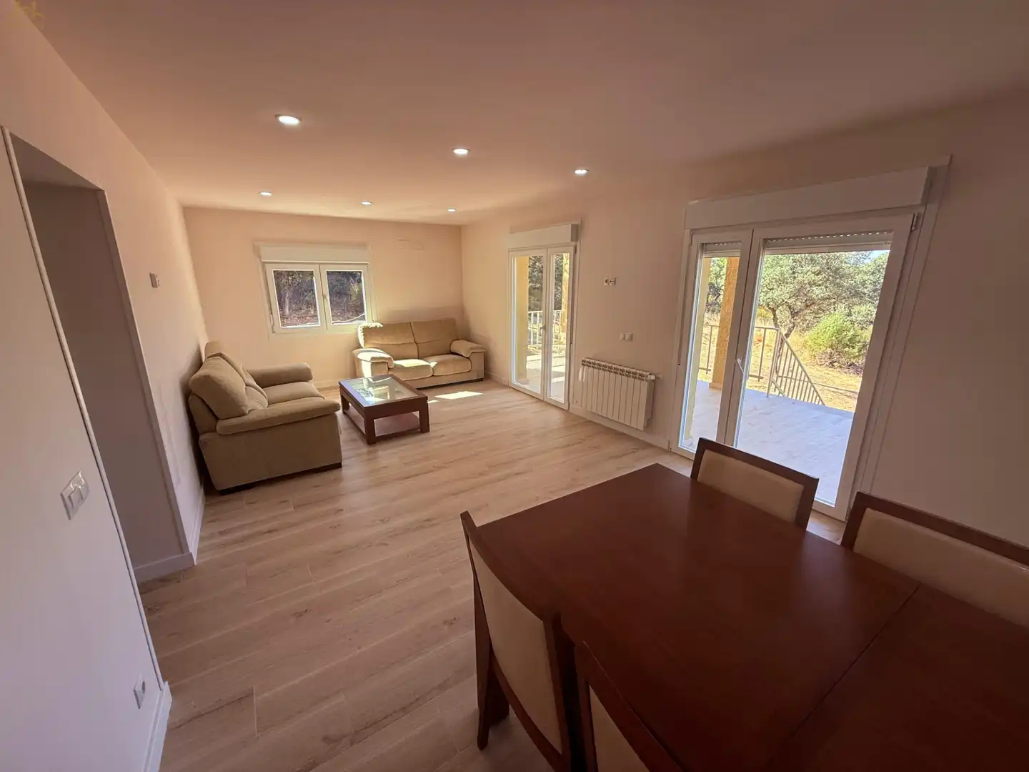 Sala de estar de Casa o chalet de alquiler en Villa del Prado con Aire acondicionado, Calefacción y Jardín privado